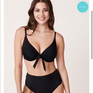 BRAND NEW LA VIE EN ROSE BIKINI TOP